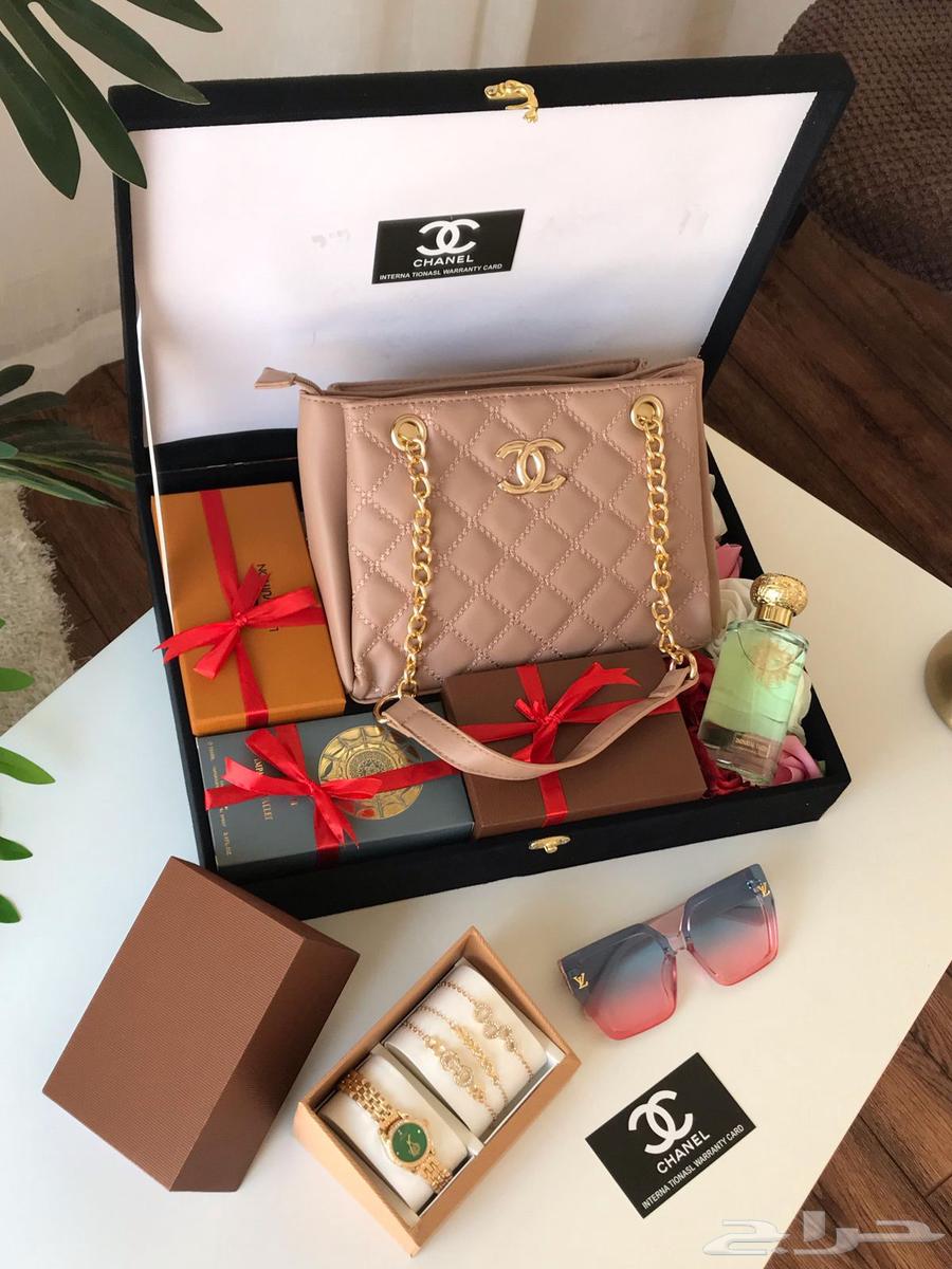 هدايا   فخمه (زواج_تقاعد_تخرج)40ريال63699003369985110