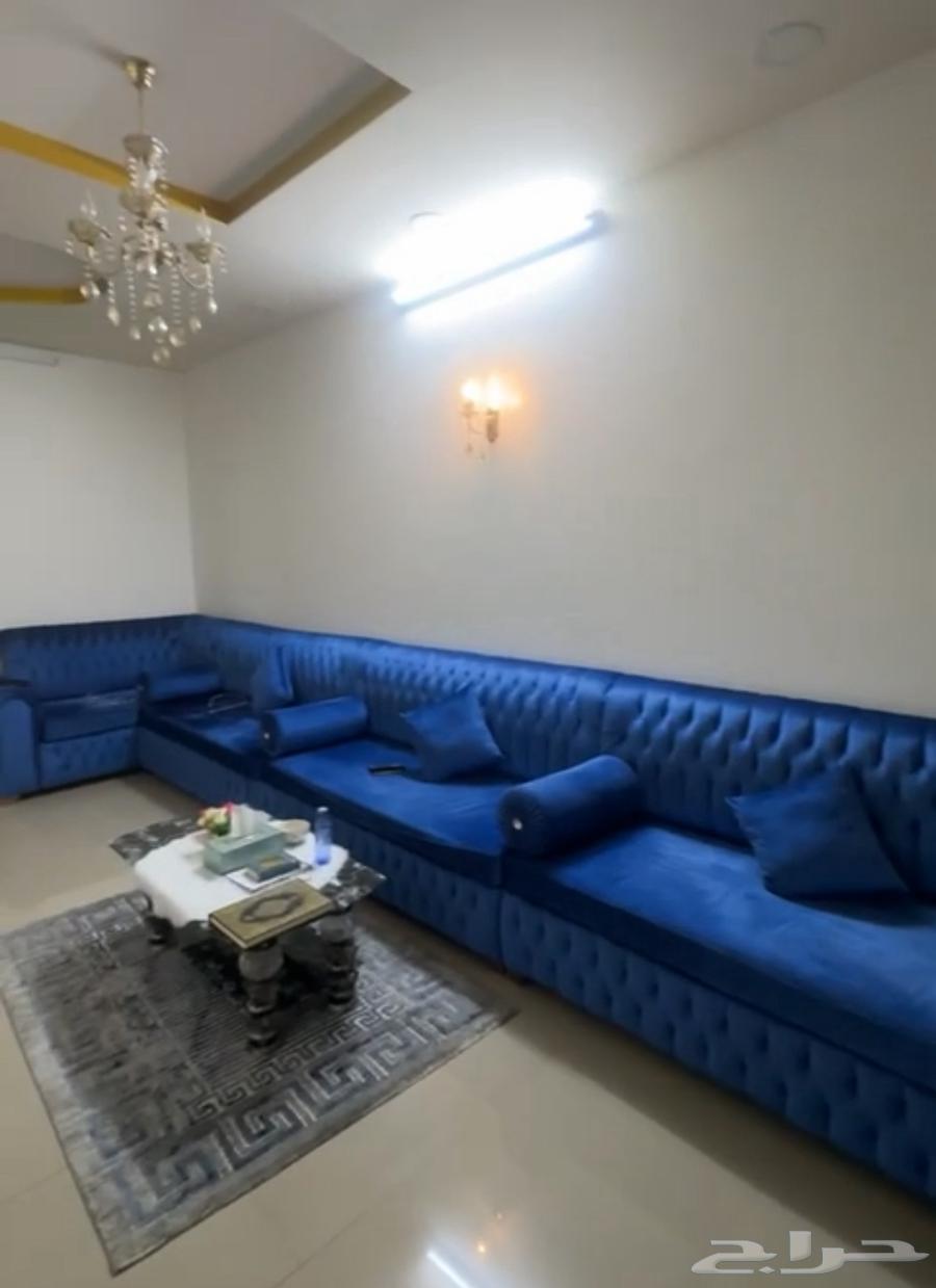 كنب مع مدخل للبيع63676115219714111