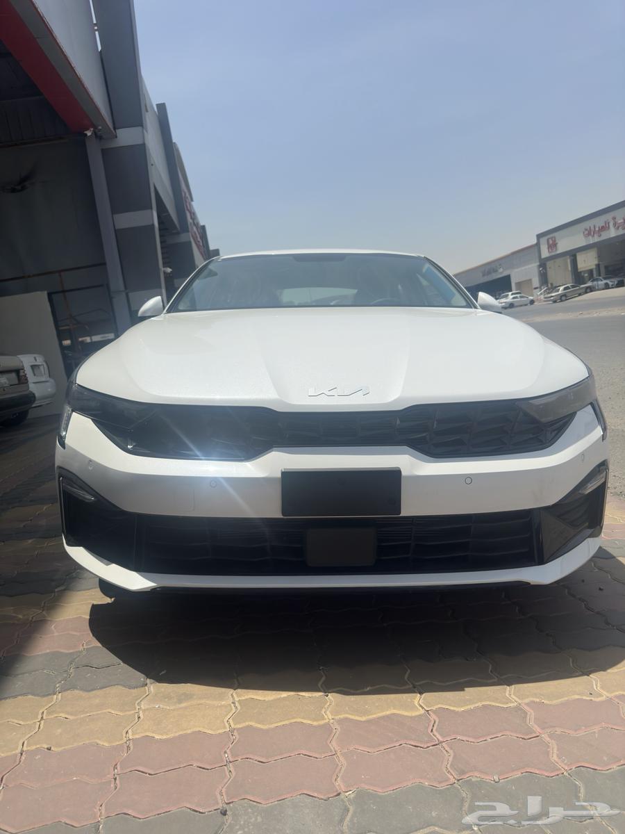 كيا K5 استندر مطور 2500 سي سي 2025 ابيض الأهلية عرض لكاش63734498835458111