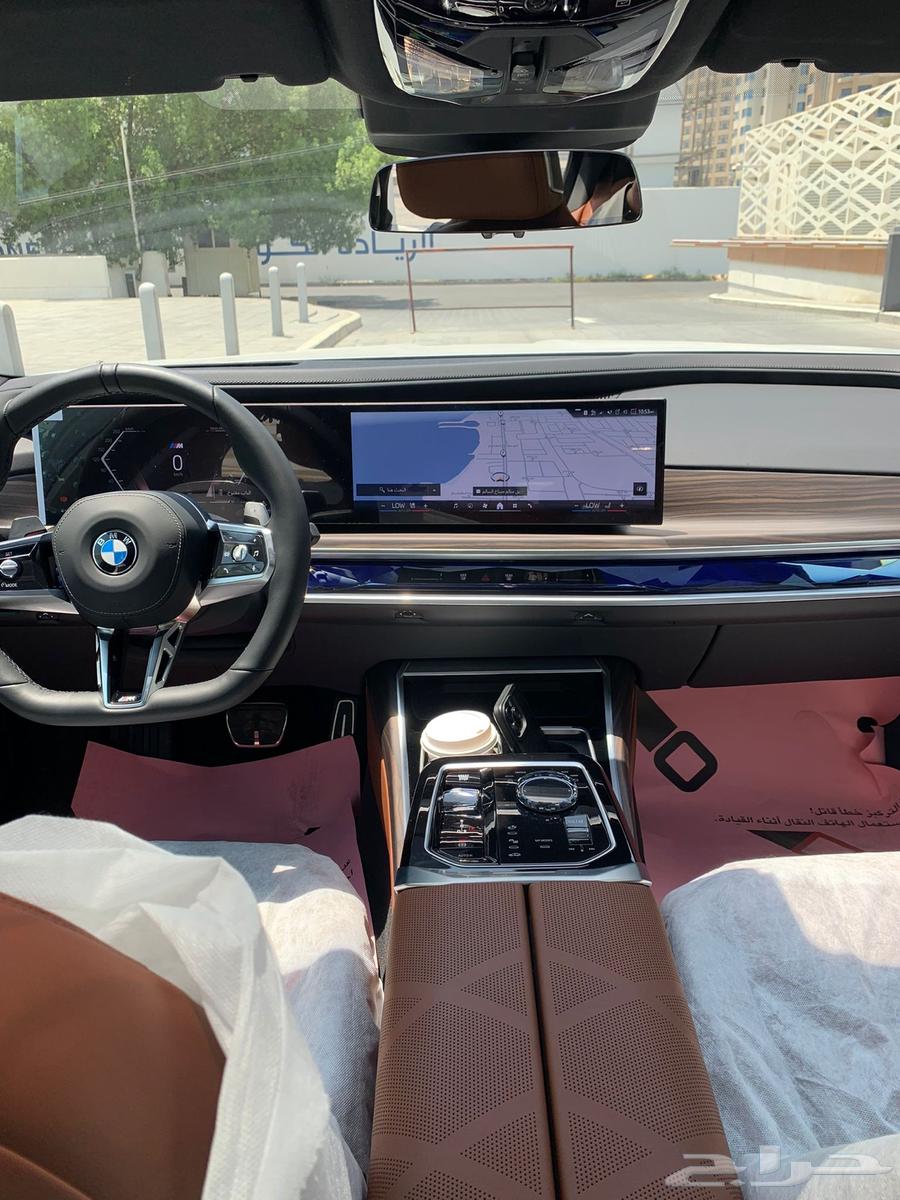بي ام 2025 ام كت فل مواصفات 735 شبه اصفار ..63738158940803113