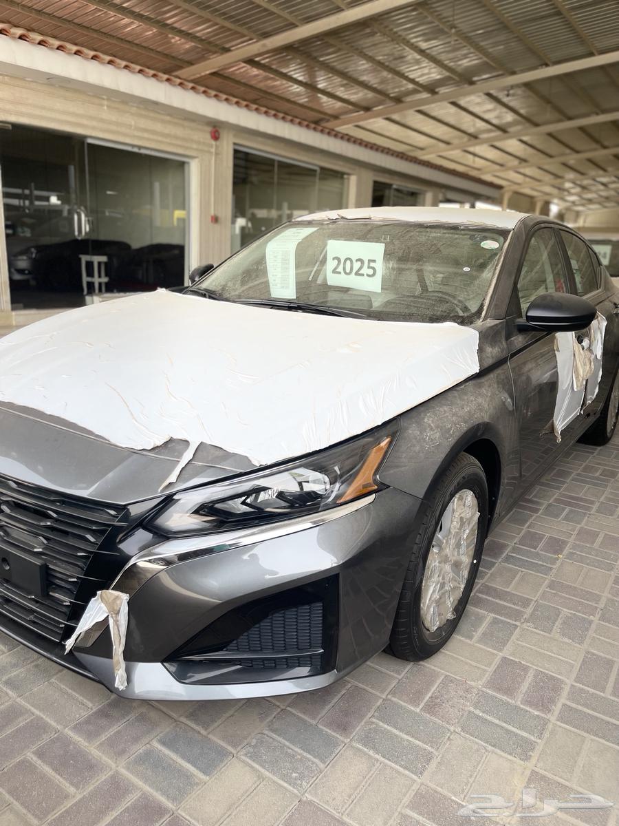 نيسان التيما موديل 2025 استاندر مطور للكاش وجميع البنوك63729826149506111
