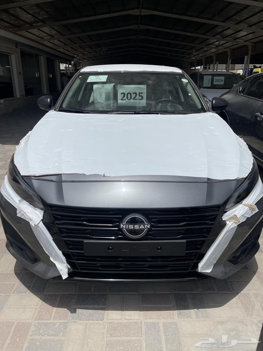 نيسان التيما موديل 2025 استاندر مطور للكاش وجميع البنوك63729826149506110
