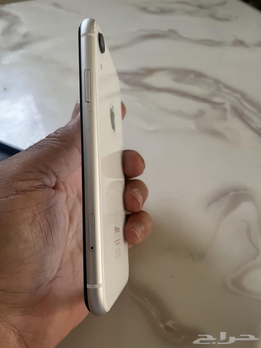 iPhone XR with two real SIM cards63680820103939113