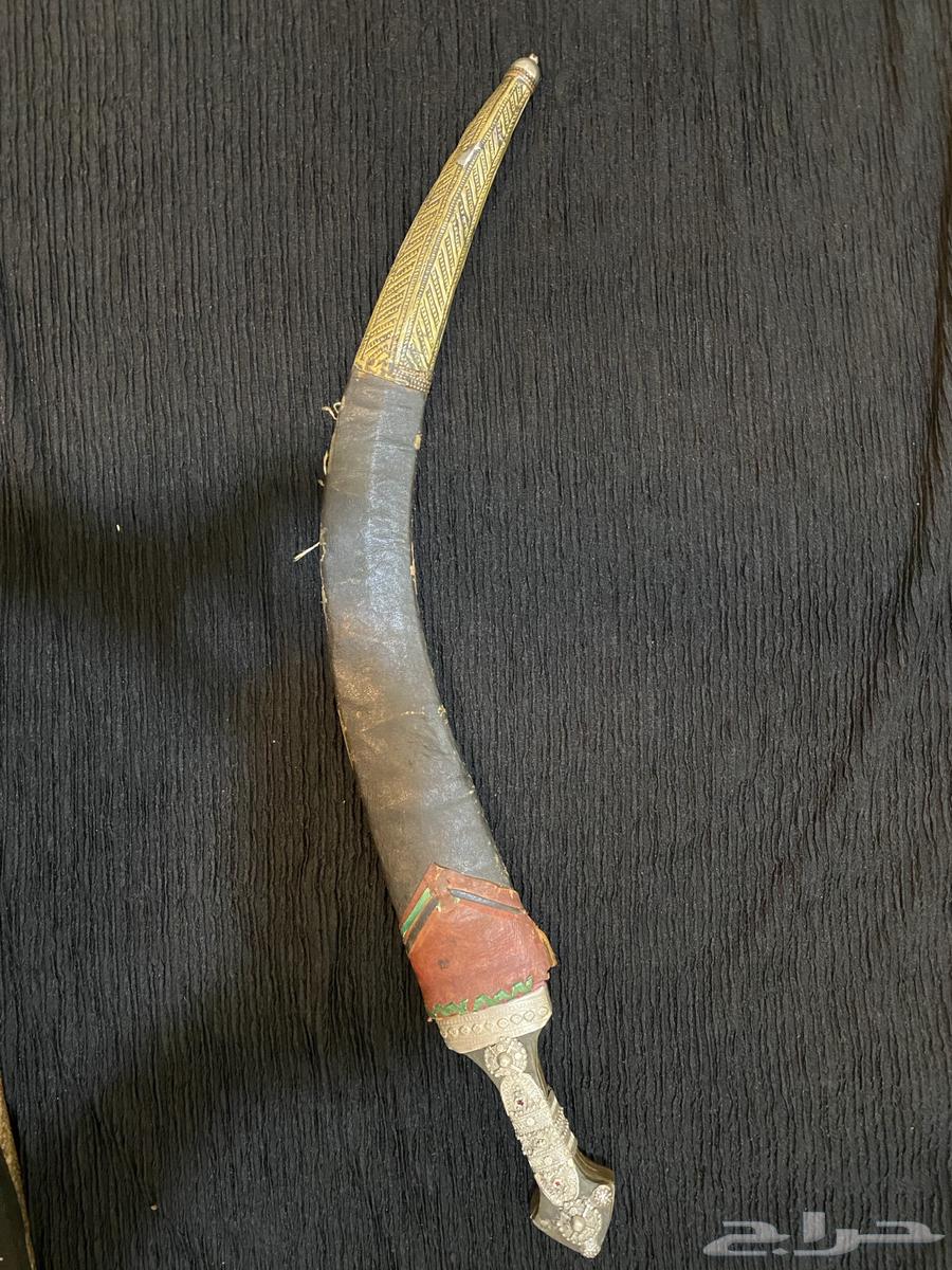 Dagger63680820014593114