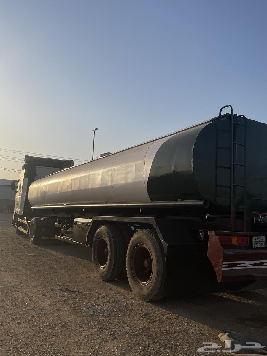 Water truck63612684161793110