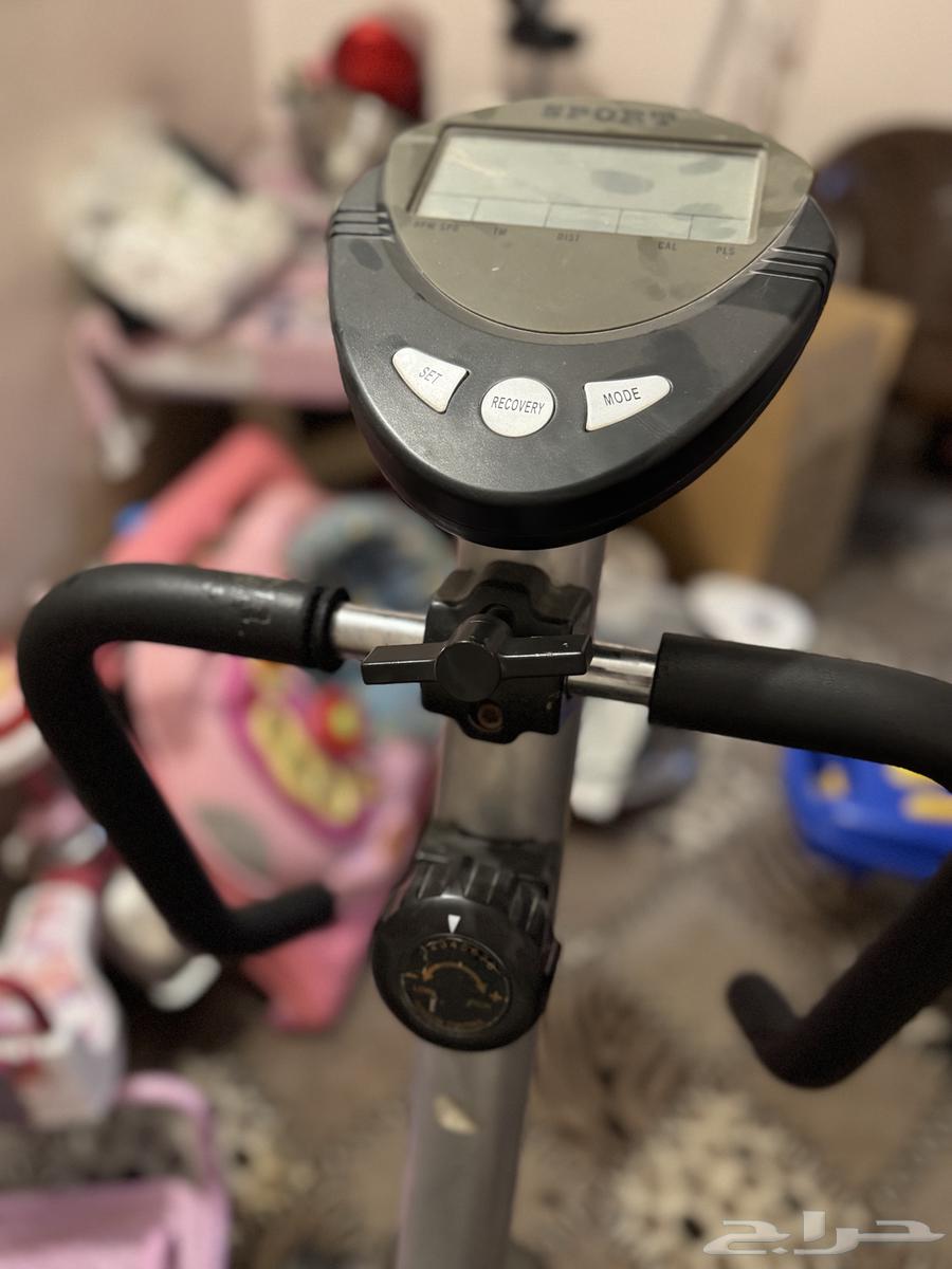Exercise bike device63676735350785110