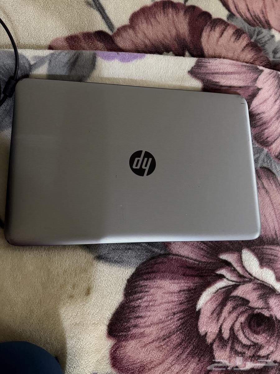 Laptop and printer63675943865601111