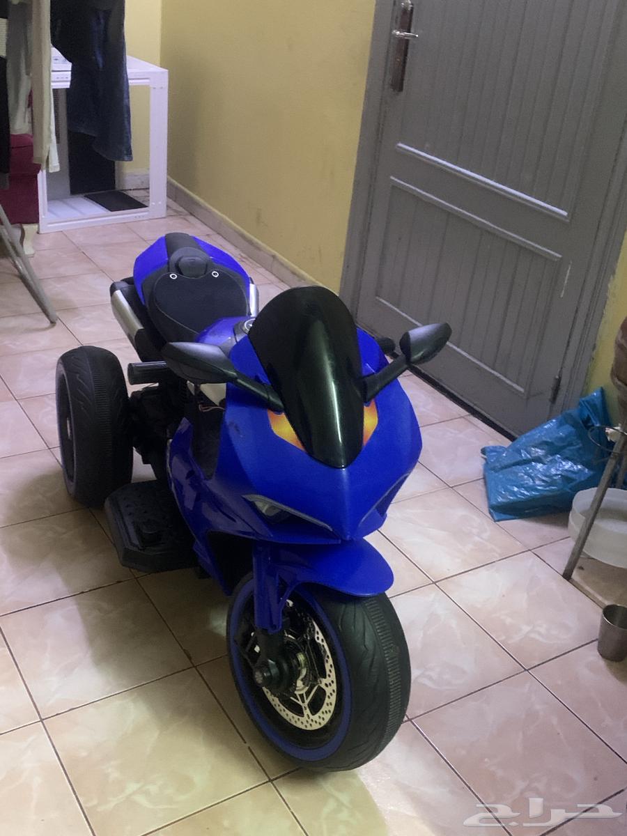 Hello, we present to you a brand new buggy, less than a month old of course, no complaints63726161114113113