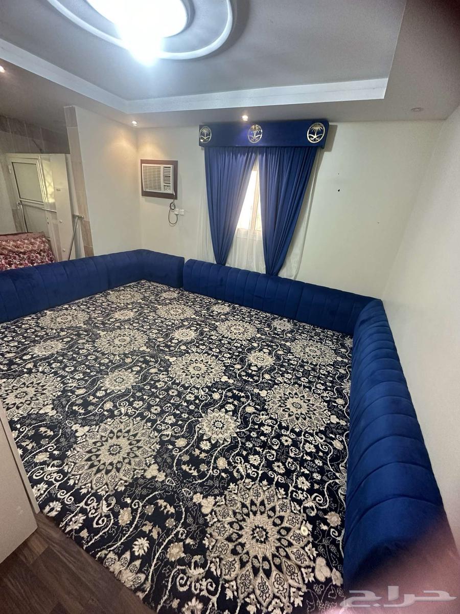Selling sofa, curtain, and matching color set63679655519490111