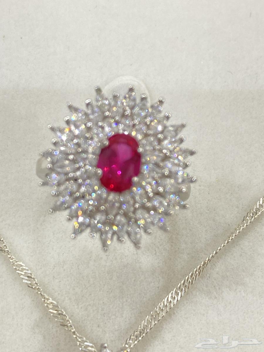 925 Sterling Silver Luxury Set with Red Ruby and Zircon Stones63679025117057113