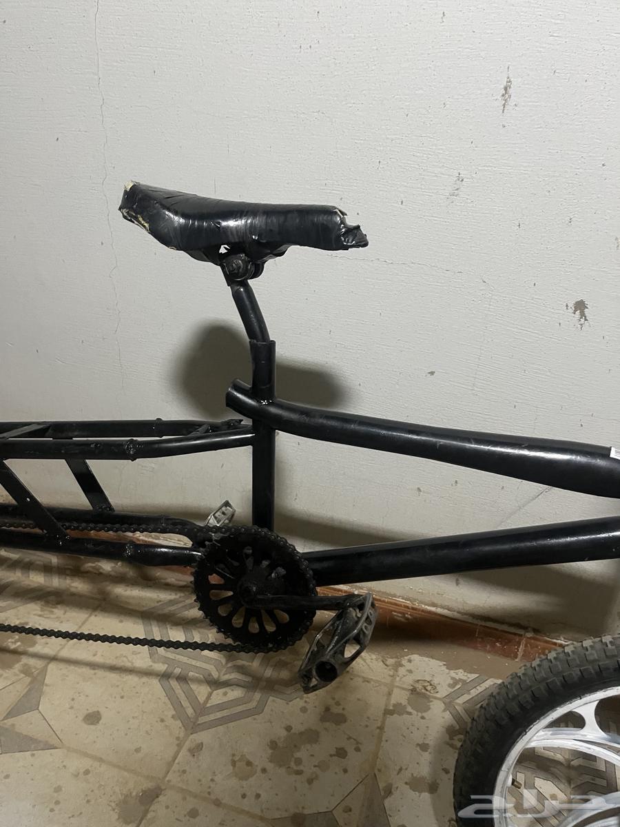 Long cycle with chain and new tires63699302381186112