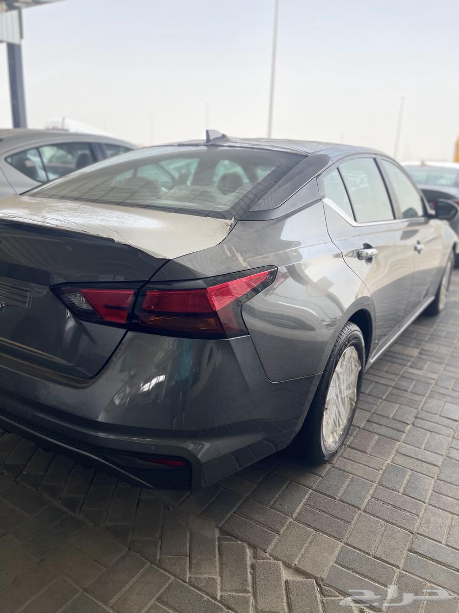 نيسان التيما موديل 2025 استاندر مطور للكاش وجميع البنوك63729826149506114
