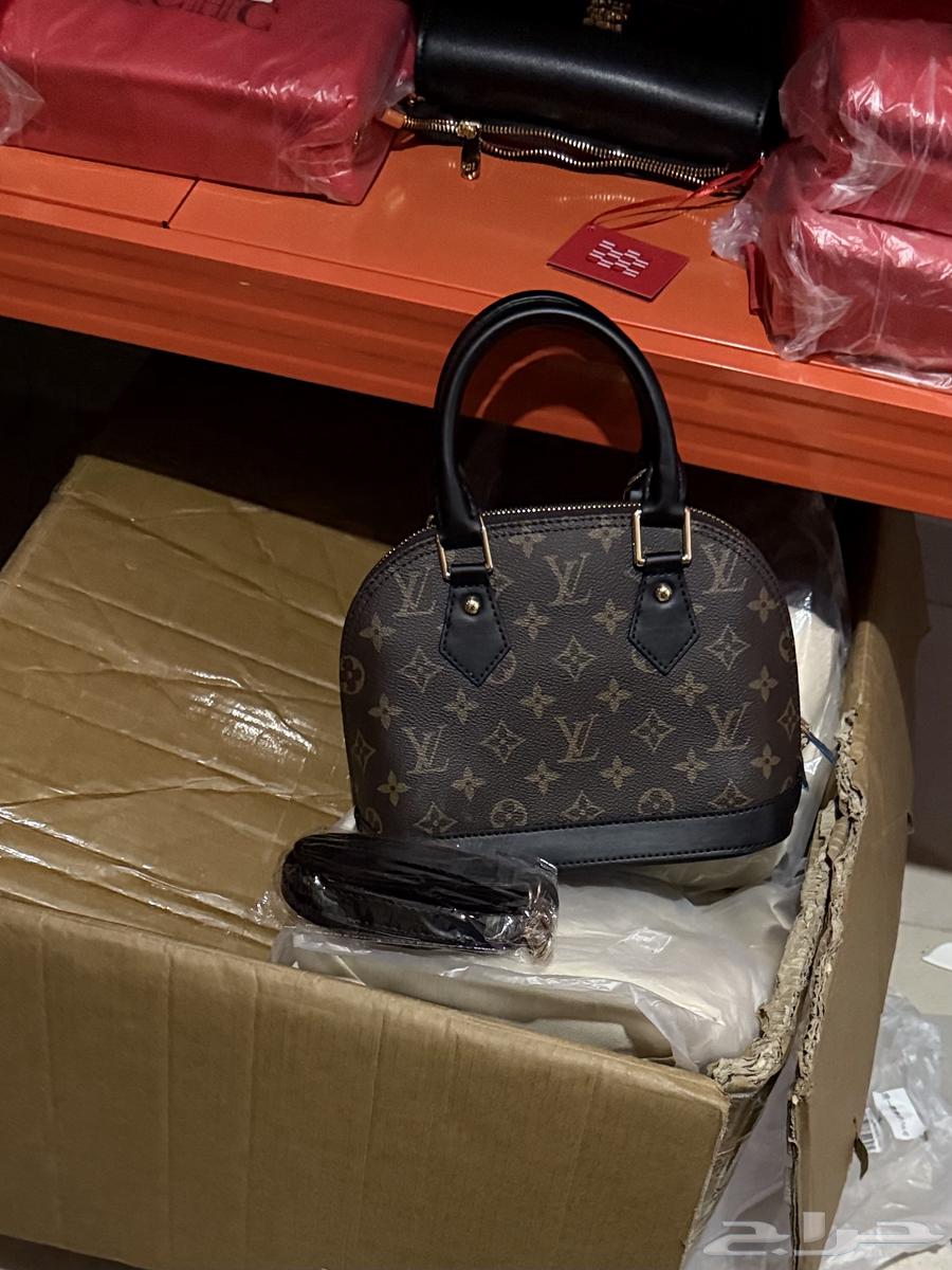 شنط LV63680911138179110