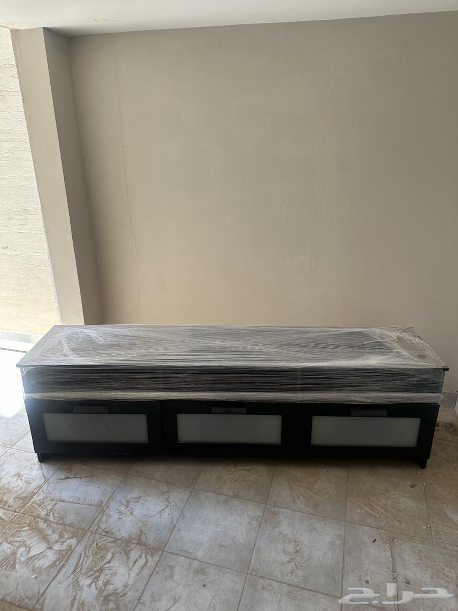 IKEA TV stand دولاب تلفزيون من ايكيا بحالة جيدة63679744147969110