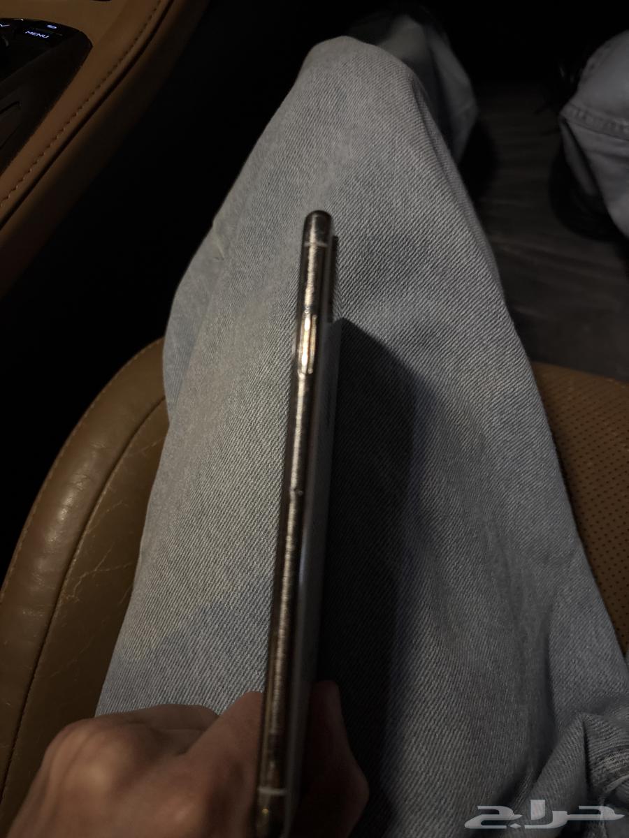 ايفون63699008917762112