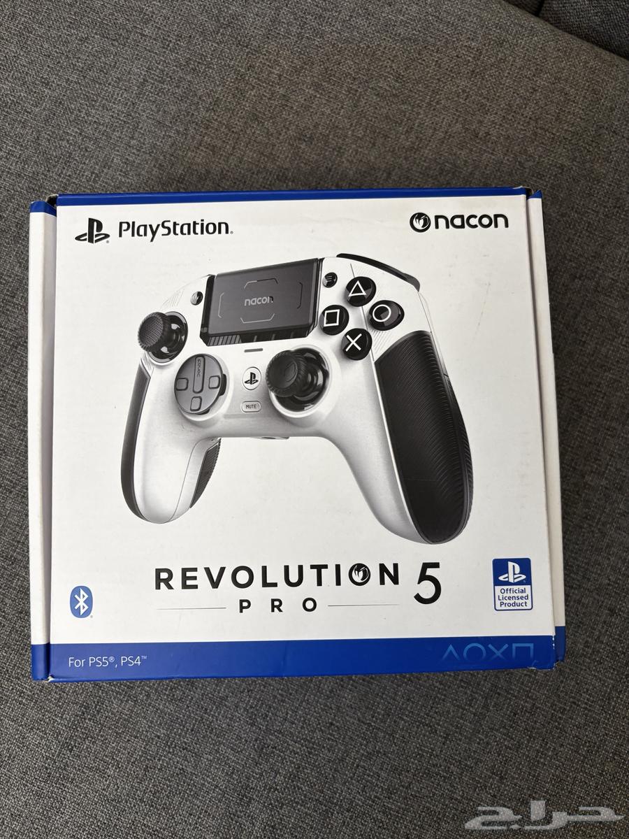 Nacon Revolution 5 Pro Controller63676563463169110