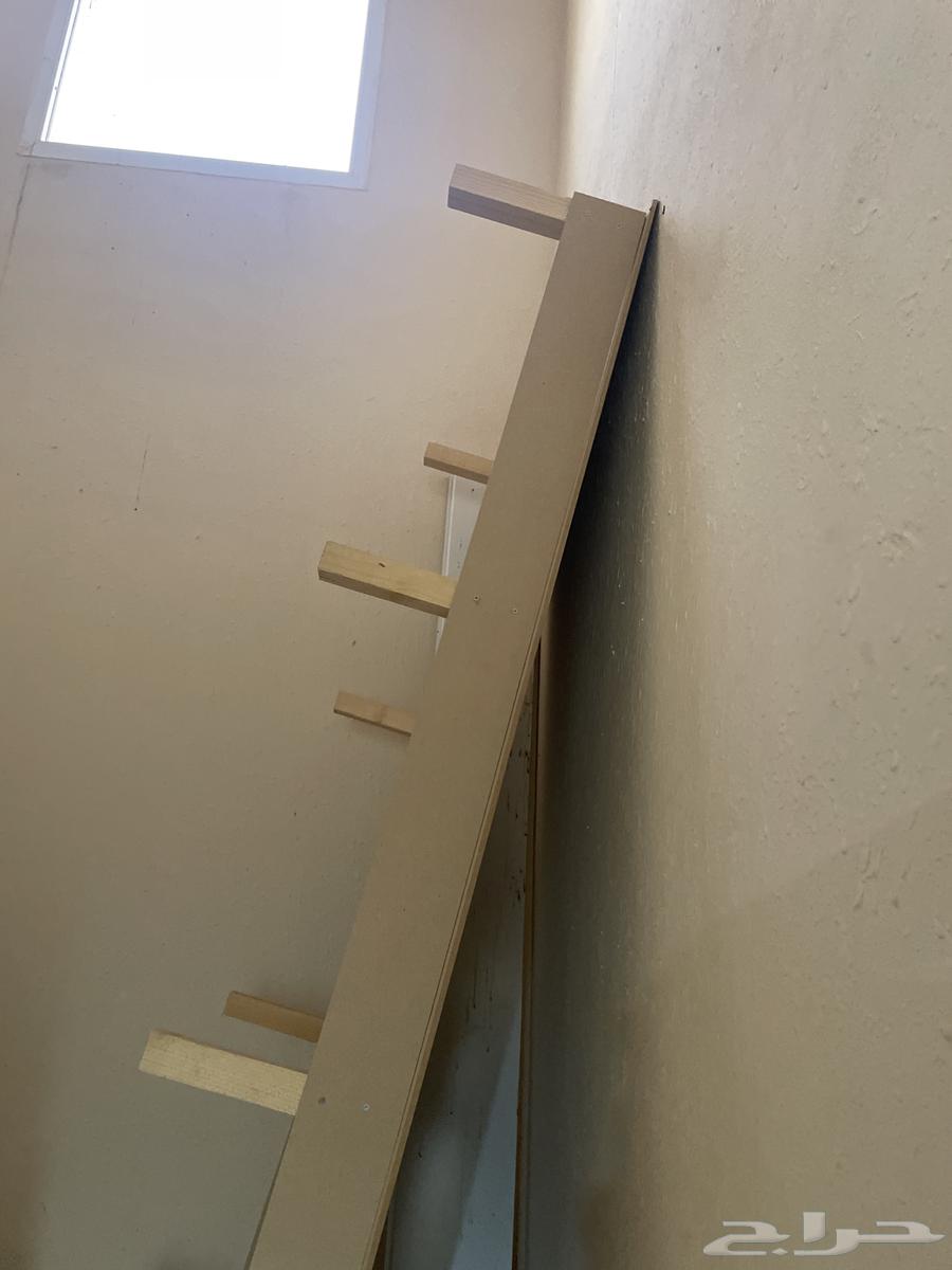 طاولت مكتب و سرير جديد63677938146817110