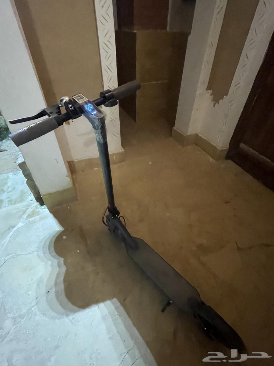 للبيع سكوتر كهربائي شغال على الشرط63676204788099114