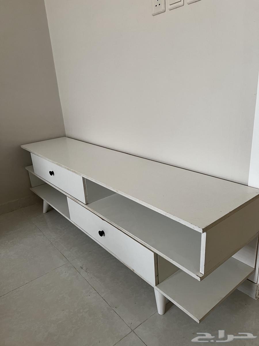 طاولة تلفزيون63680820212611110