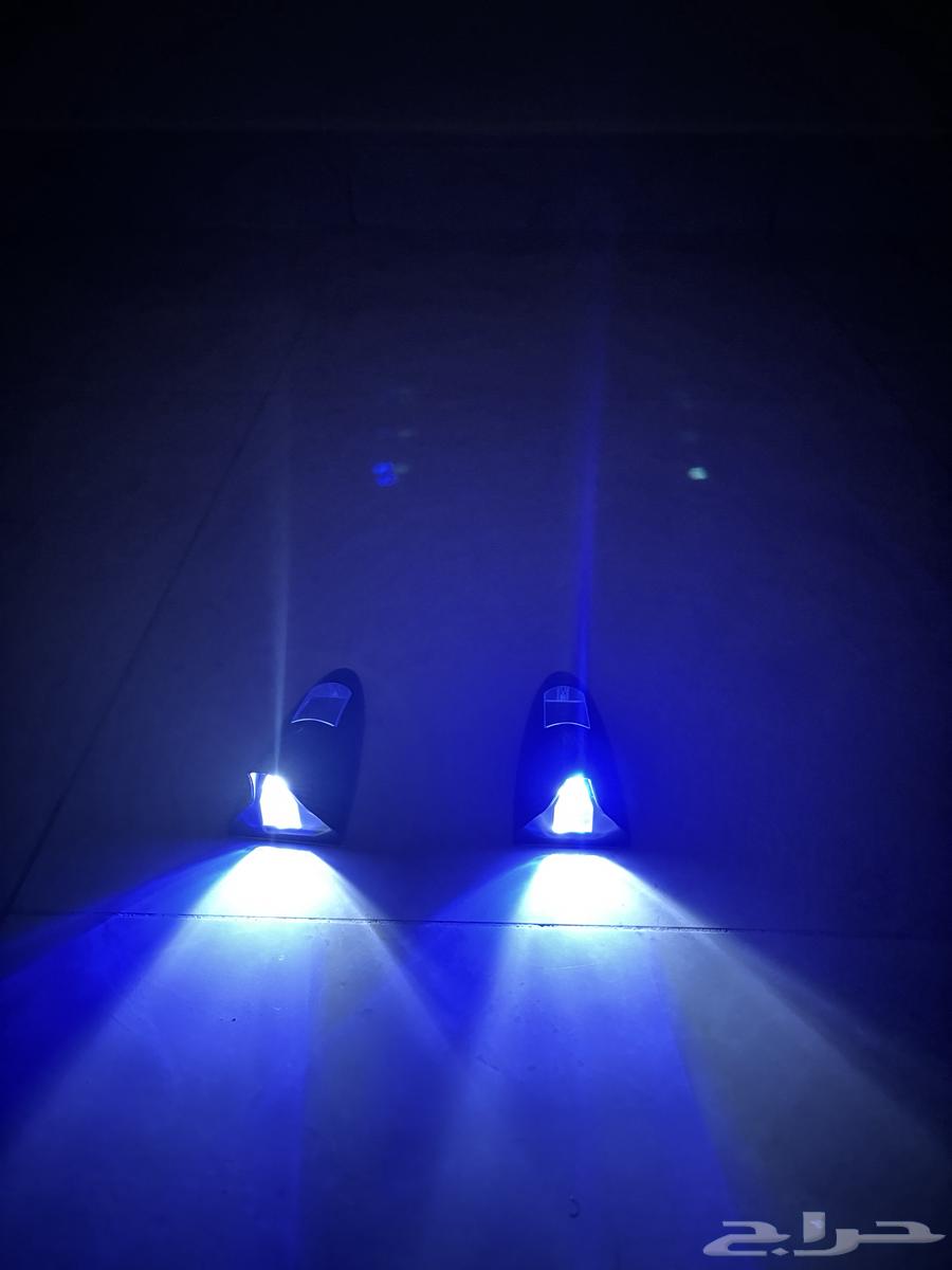 Glowing fins for solar-powered cars63676292672642111