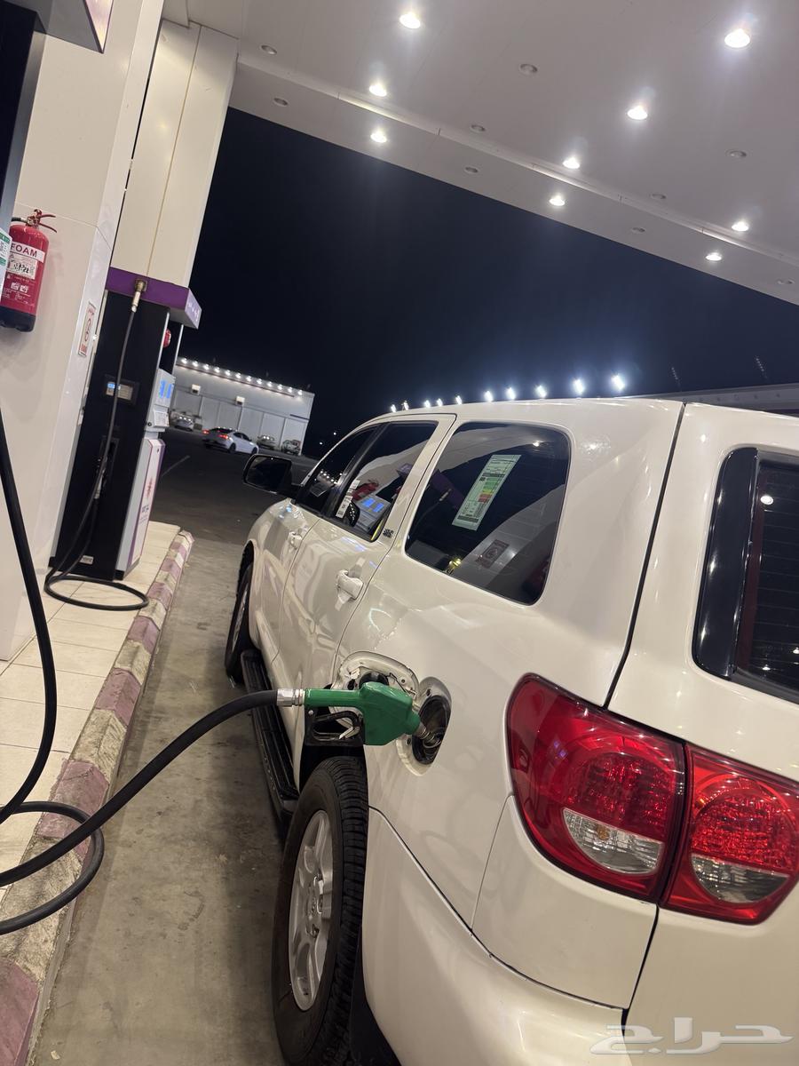 Skoya 2015 double fridge with various scratches63741489304195110