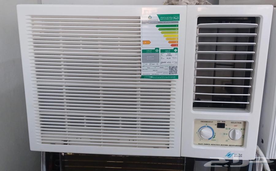 Used energy-saving window air conditioners63678744259458112