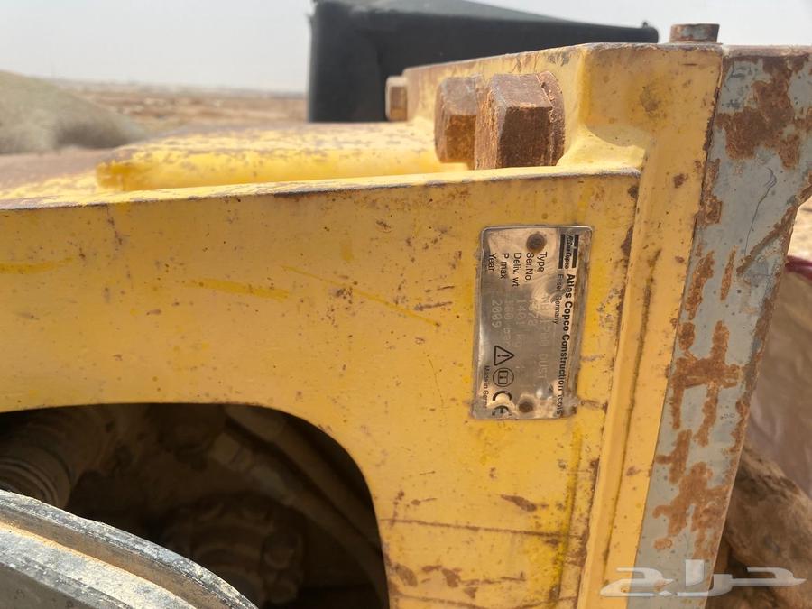Dagag with Bucket63734867773953113