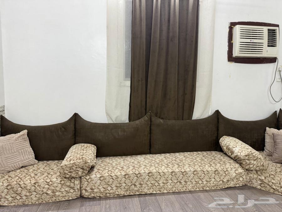 كنب ارضي أربعه قطع63680189772673111
