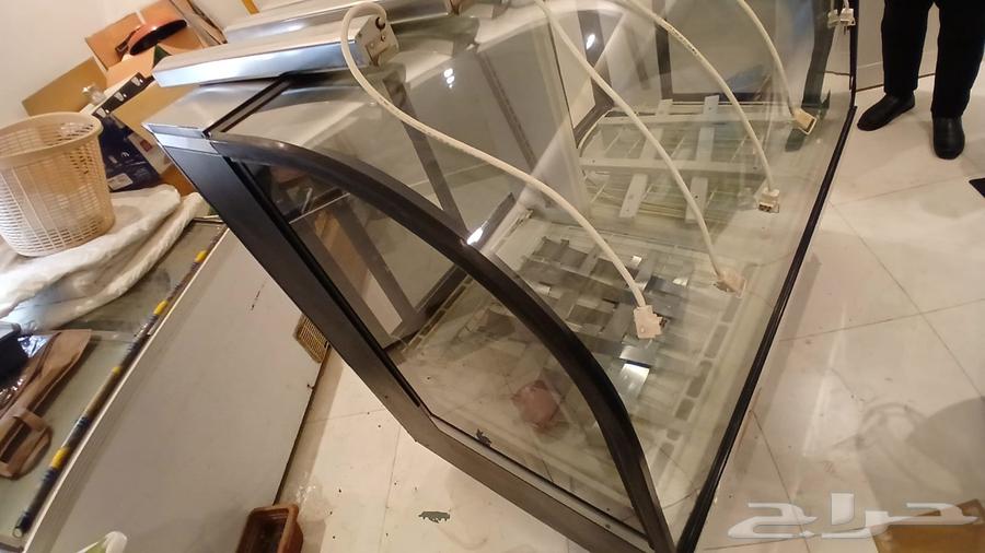 Refrigerated display case for sale63680010219907111