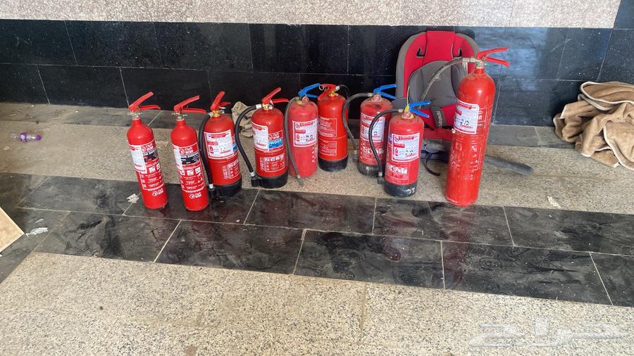Fire extinguishers, please contact via WhatsApp63733551612034110