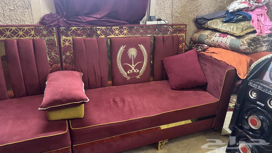 كنبات 5 قطع نظيفه للبيع63677513013506110