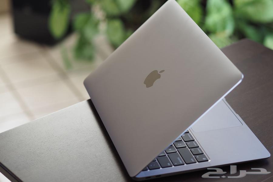 تم البيع MacBook Air m163676563436034110