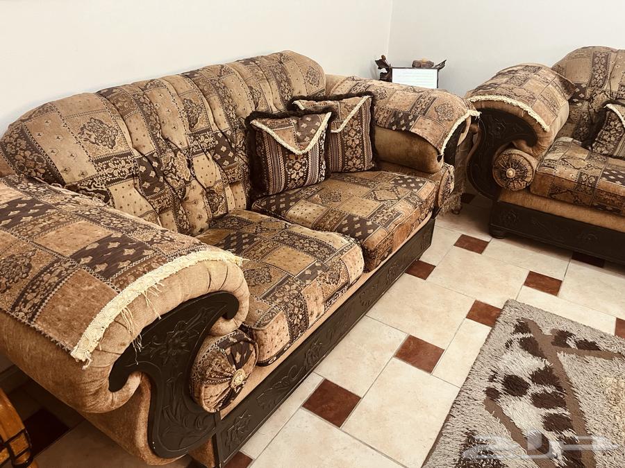 Used sofa in excellent condition63676115180161113