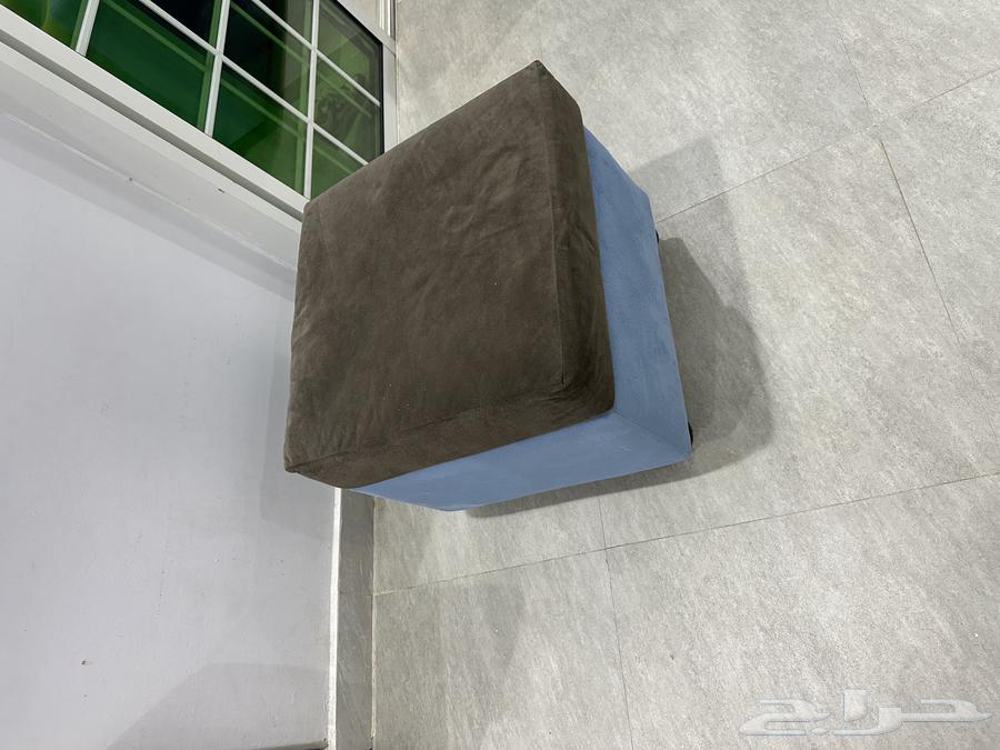 كنب63677768152449110