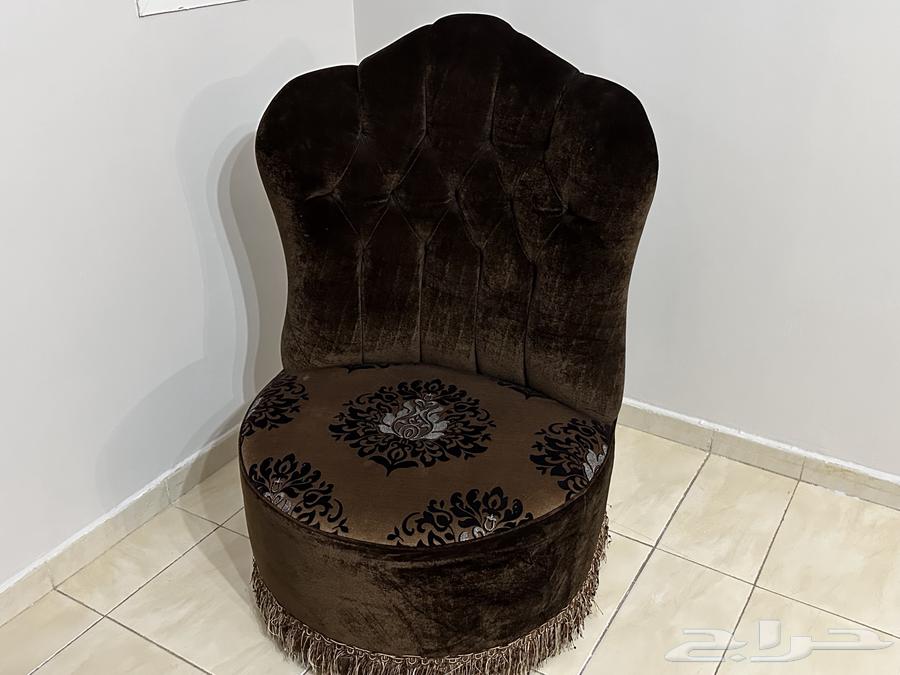 كنب للبيع63677594954370110