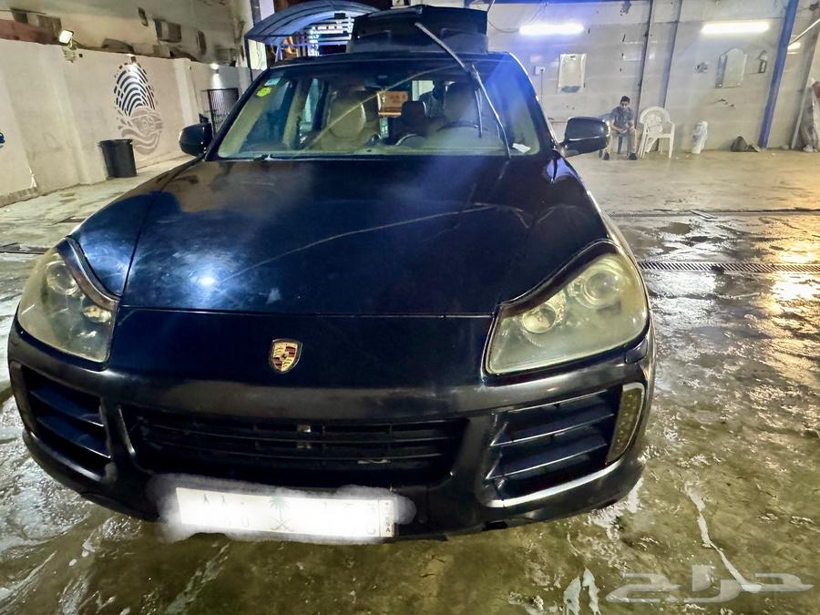 Porsche Cayenne63727434905218112