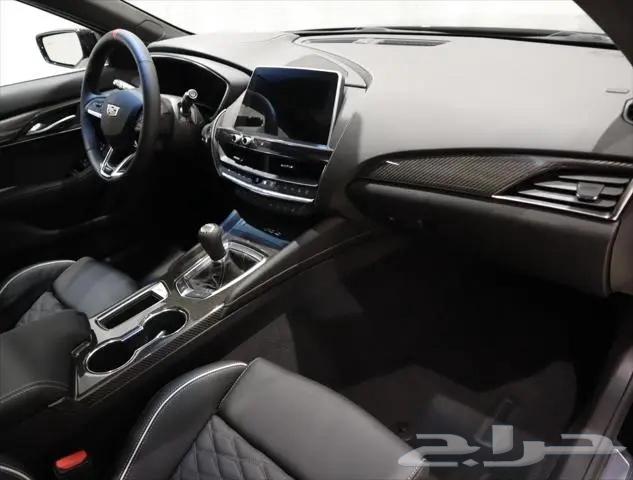 كاديلاك بلاك وينق قير عادي 2024 Cadillac CT5 black wing63654648130433114