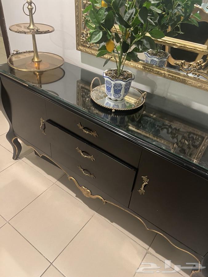 غرفة طعام من ميداس للبيع63678650000897111
