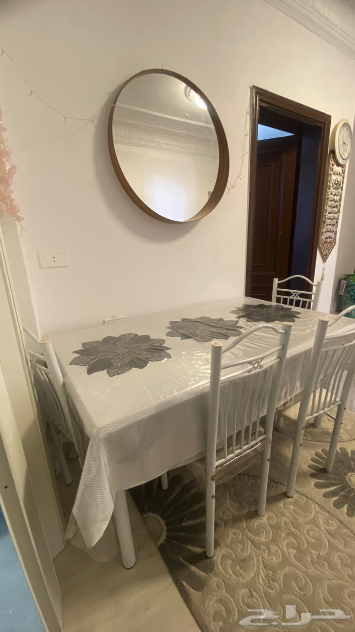 طاولة طعام نظيفة وجميلة 200 من 5 كراسي63679227269123113