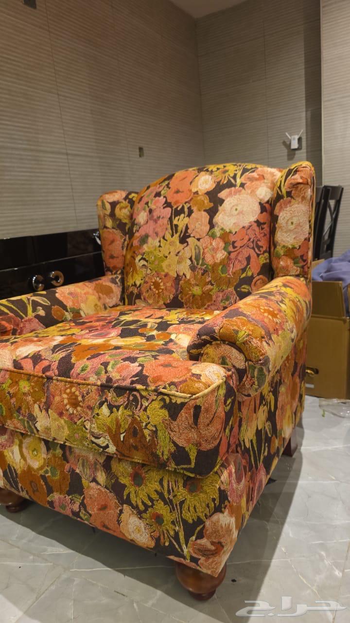 طقم كنب للبيع63676908130689112