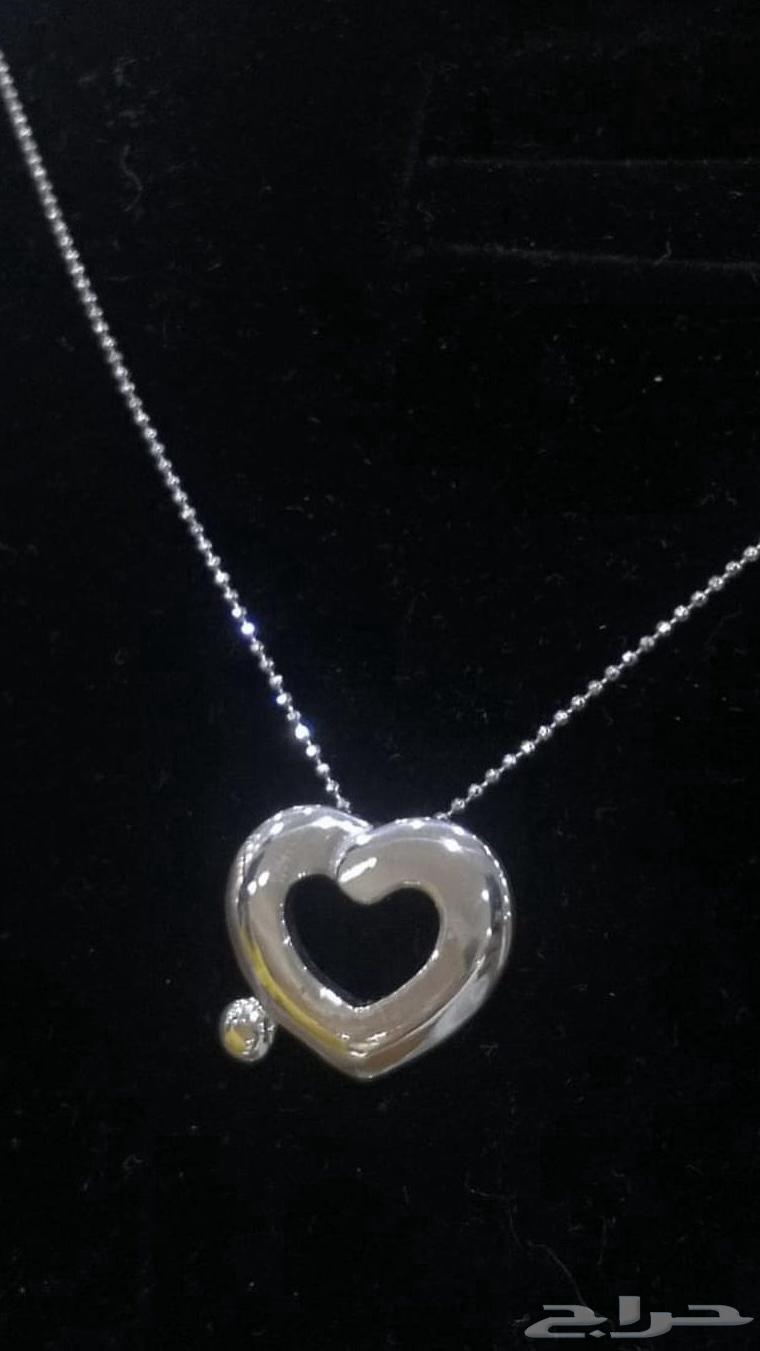 اكسسوارت مطليه ذهب عيار 2163678560469506113