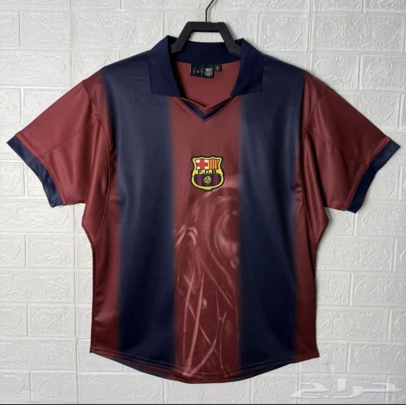 Selling all types of football t-shirts from 1900 to 202663699006959361110