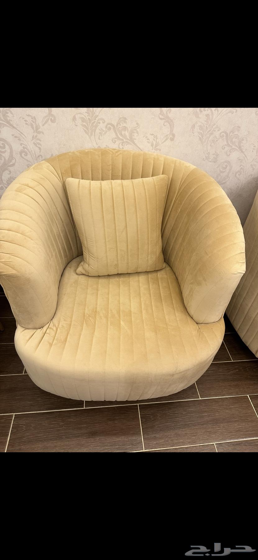 كنب 6 حبات نظيفه جدا63677854099969111