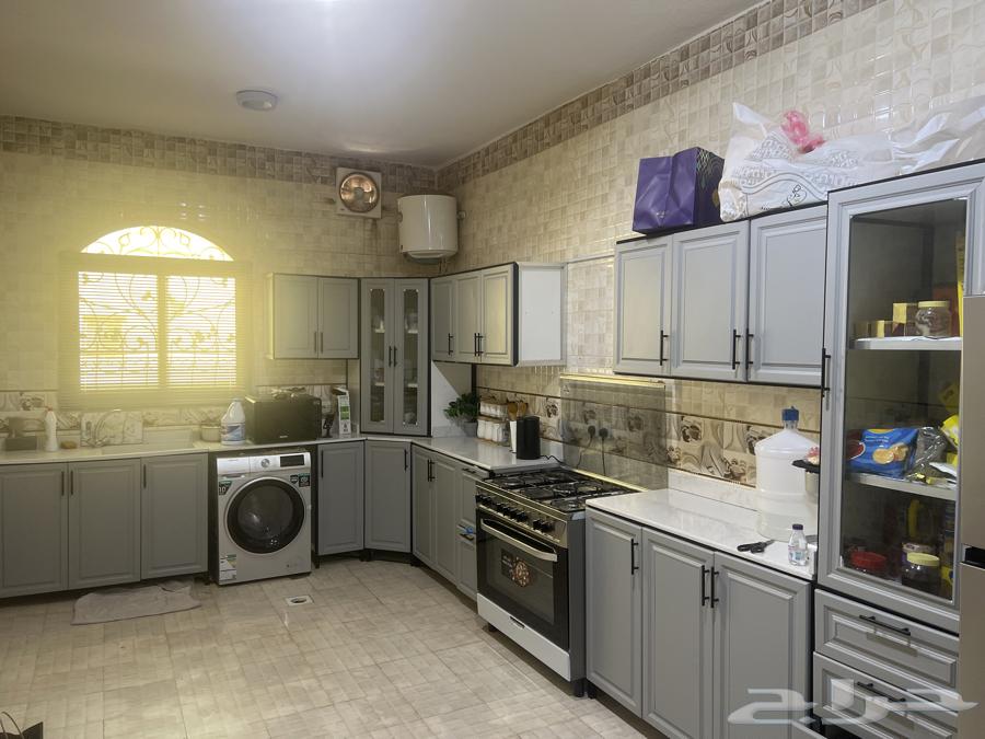 مطبخ شبه جديد بدون الادوات الكهربائيه63681001046531110