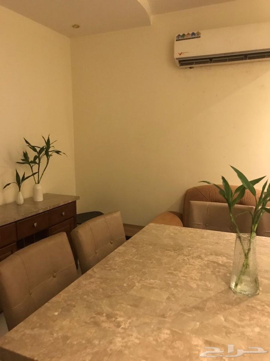 8-Person Dining Set with Marble Table63681000912641112