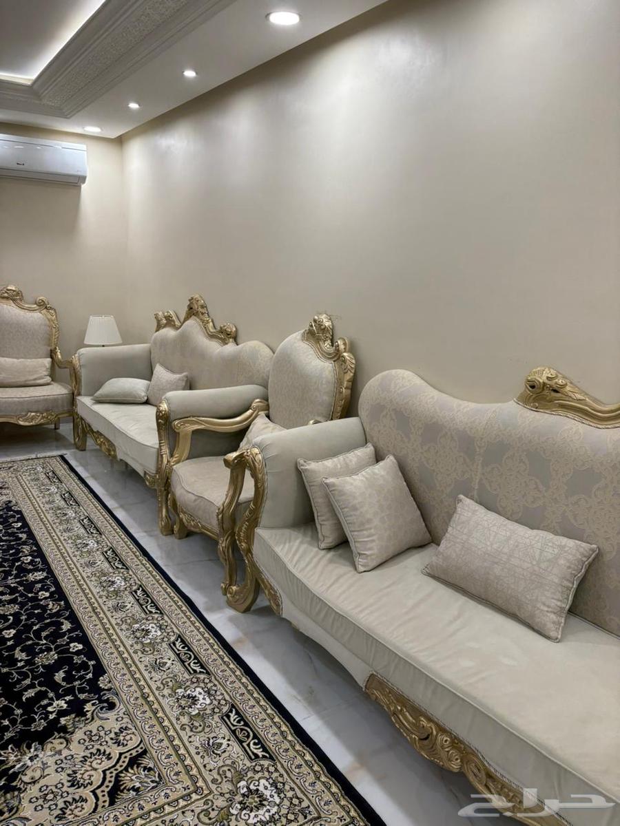 Semi-new sofa set consisting of five large sofas and four single chairs63679658051459111