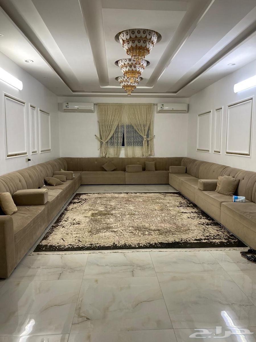 كنب صاله مع طاوله63699008459905114