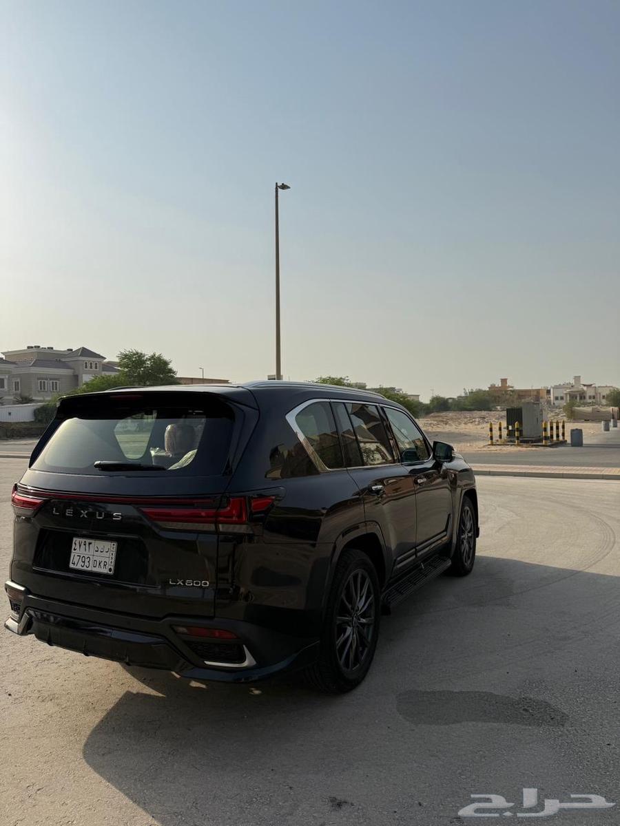 LX600 Fsport 2024 سعودي أسود مالك أول63731135154819114