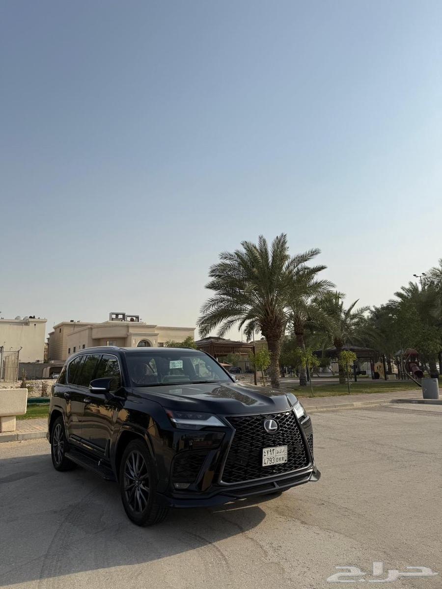 LX600 Fsport 2024 سعودي أسود مالك أول63731135154819113