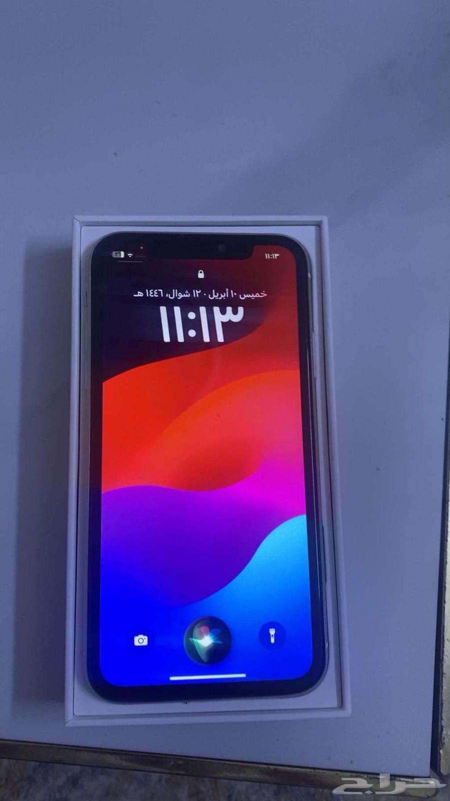 Normal iPhone 11 with replaced front screen and replaced battery, phone is working63699317880961111